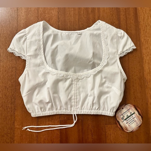 NWT Dirndl Blouse for Oktoberfest. EU size 32 and 34 available - Picture 3 of 11